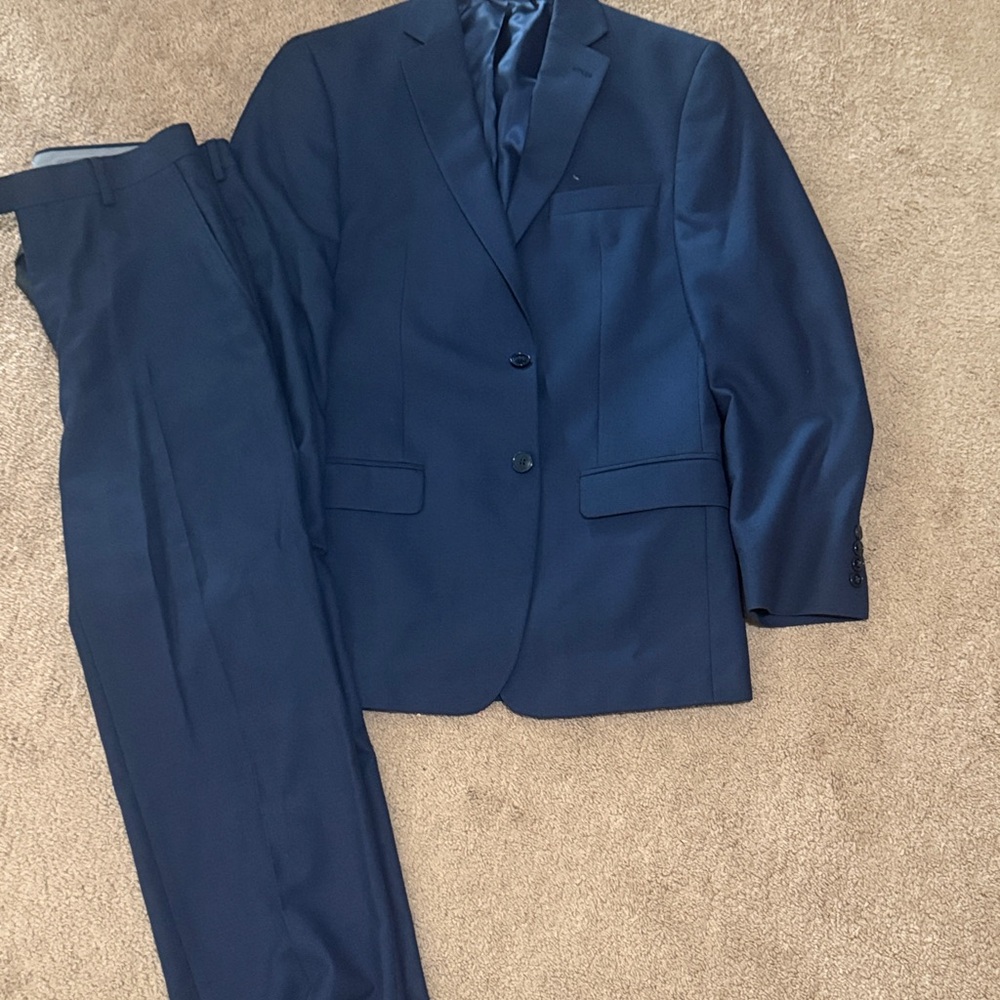 Van Heusen Deep Blue Suit